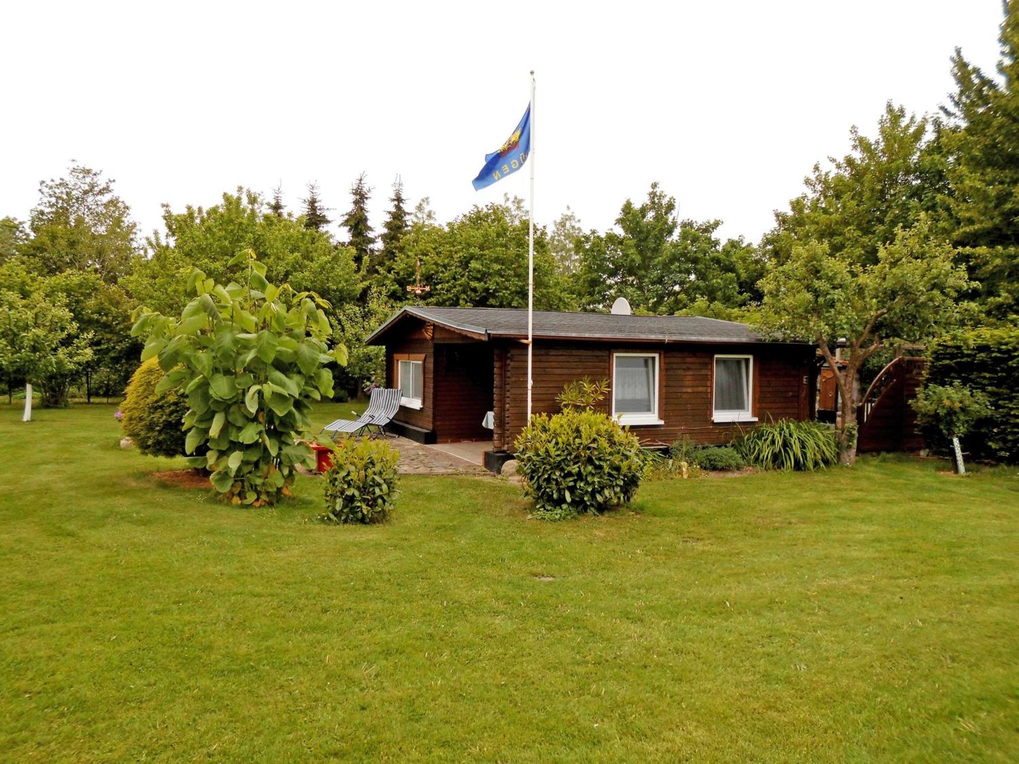 Bungalow Und Ferienwohnung Auf Ruegen Kluis Dış mekan fotoğraf